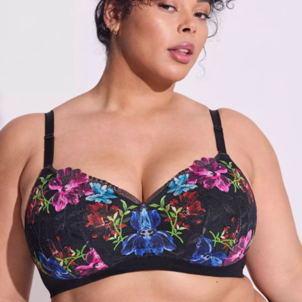 Torrid Curve Dream Wire-Free Bra 48D Black‎ Floral Lace Lightly Lined